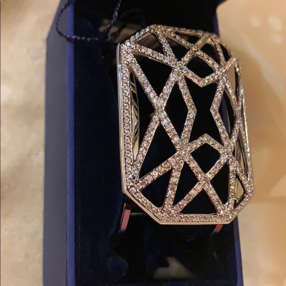 Swarovski Evanescent Cuff #933564 - Picture 3 of 11